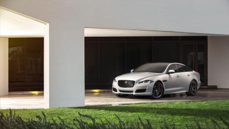 Sleek Silver Luxury Sedan Wallpaper wallpaper