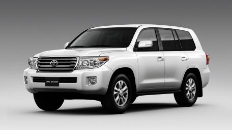 Stylish Toyota Land Cruiser Wallpaper wallpaper