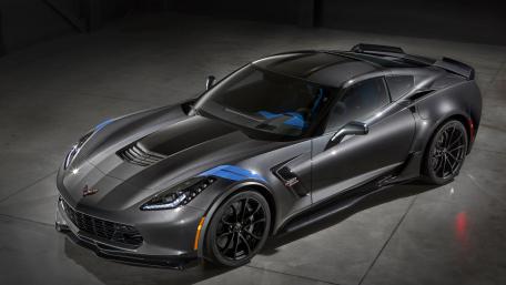 Sleek and Stylish Corvette Z06 Wallpaper wallpaper