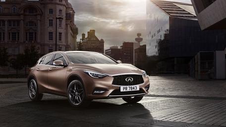 Sleek and Stylish Infinity SUV Wallpaper wallpaper