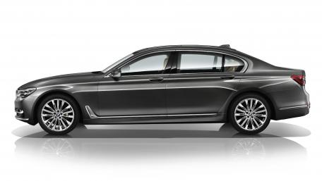 Sleek Luxury Car Wallpaper Design wallpaper