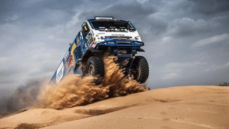 Extreme Off-Road Adventure in the Dunes wallpaper