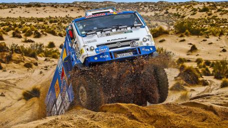 Off-Road Adventure in Action wallpaper