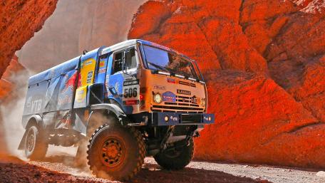 Epic Desert Rally Truck Adventure wallpaper