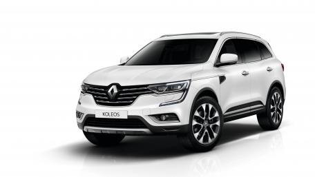 Sleek White Renault Koleos SUV Wallpaper wallpaper
