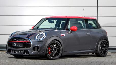 Sleek and Bold Mini Cooper Wallpaper wallpaper