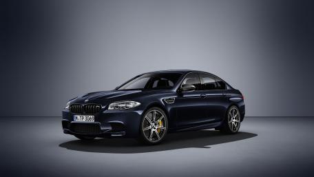 Sleek Black Luxury Sedan Wallpaper wallpaper