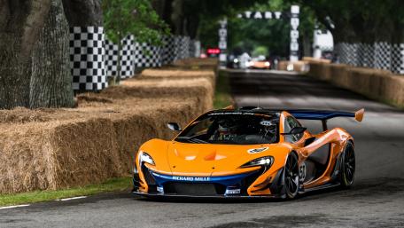 Vibrant Race Day at Goodwood Festival of Speed wallpaper