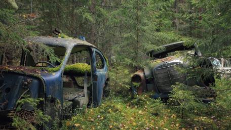 Car wrecks wallpaper