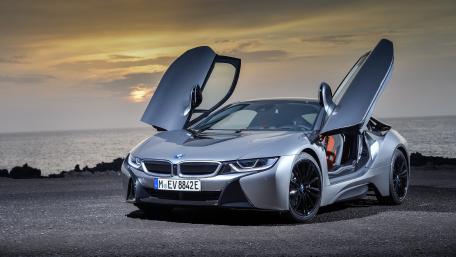 Sleek BMW i8 Showcasing Stunning Design Features wallpaper