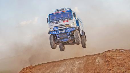 Extreme Racing Adventure in Action wallpaper