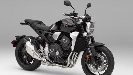 Sleek Modern Motorcycle Design in 4K Resolution wallpaper