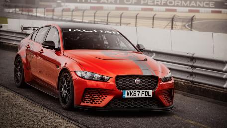 Sleek Jaguar Performance Car Wallpaper wallpaper