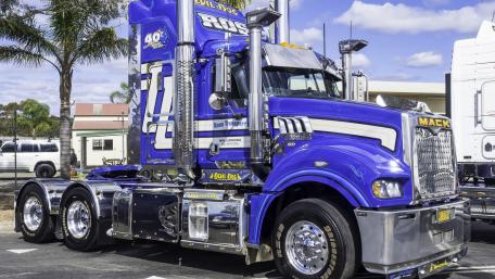 Powerful Blue Mack Truck Wallpaper for Fans wallpaper