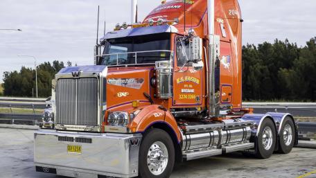 Powerful Trucking Elegance in Motion wallpaper