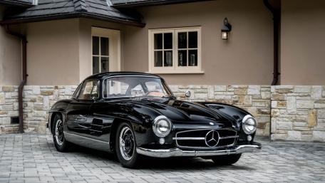 Classic Black Mercedes Sports Car Wallpaper wallpaper