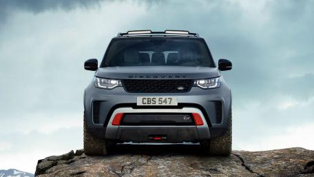 Rugged Adventure Ready SUV Wallpaper wallpaper