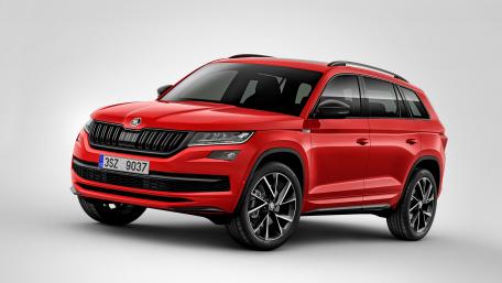 Dynamic Red SUV Wallpaper for Car Enthusiasts wallpaper