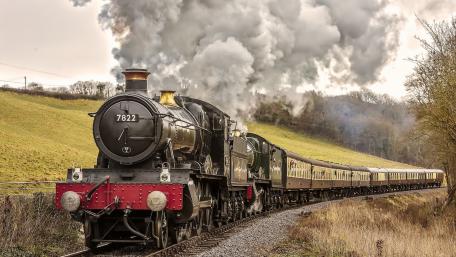 Majestic Locomotive Journey Through the Countryside wallpaper