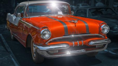 Classic Pontiac in Bold Orange Shine wallpaper