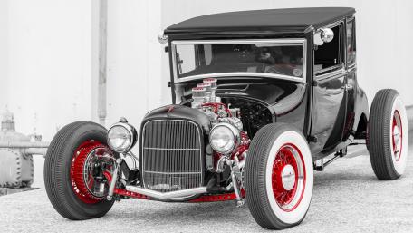 Classic Hot Rod with Striking Red Accents wallpaper
