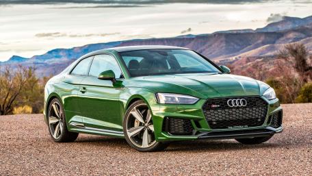 Sleek Green Audi RS5 Stunning Wallpaper wallpaper