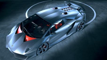 Sleek Lamborghini in Futuristic Design wallpaper