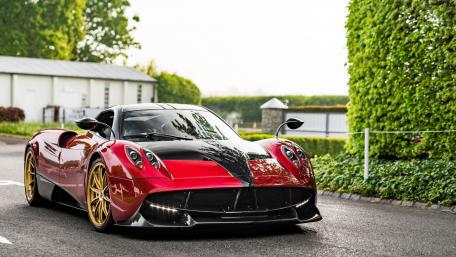 Sleek Pagani Zonda Captured in Nature's Embrace wallpaper
