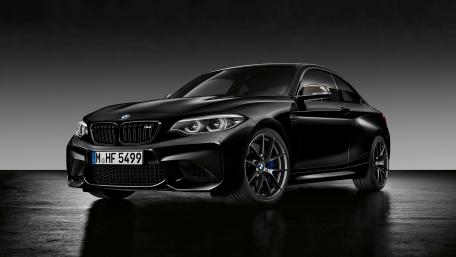 Sleek Black BMW M2 Wallpaper wallpaper
