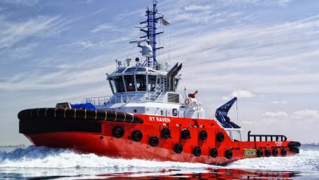 Bold Tugboat in Action on Calm Waters wallpaper