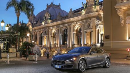 Luxury Car Elegance by Night wallpaper