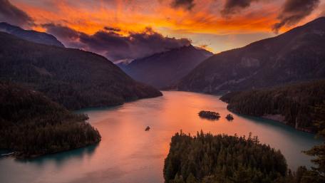 Ross Lake National Recreation Area wallpaper