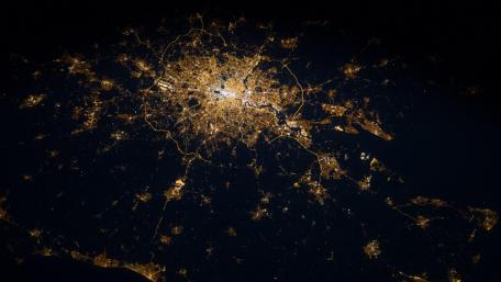 Greater London at Night wallpaper