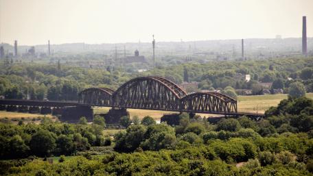 Eisenbahnbrücke wallpaper