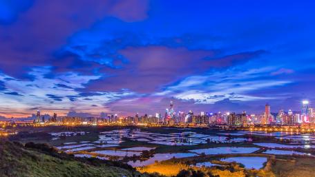 Stunning City Skyline at Dusk Magic of Colors and Lights wallpaper