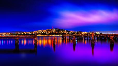 Wellington by night wallpaper