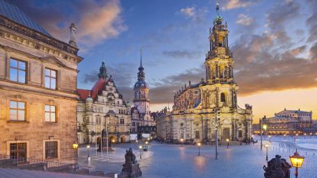 Dresden Cathedral wallpaper
