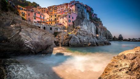 Manarola, Cinque Terre National Park wallpaper