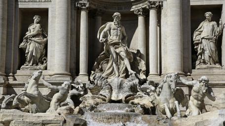 Eternal Beauty of the Trevi Fountain wallpaper