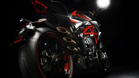Pirelli MV Augusta Brutale 800 RR wallpaper