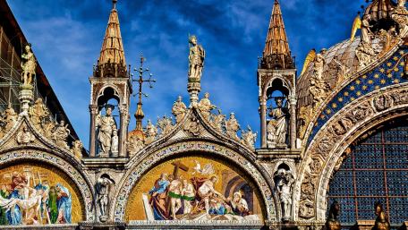 St. Mark's Basilica Majestic Architecture in Venice wallpaper