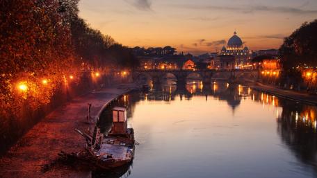 Tiber river and St. Peter Basilica in Rome wallpaper