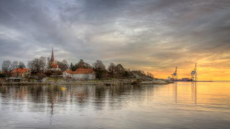 Larvik wallpaper