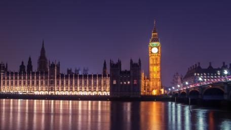 Big Ben at night wallpaper