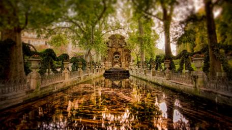 Luxembourg Gardens, Paris wallpaper