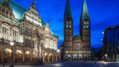Majestic Bremen at Dusk wallpaper