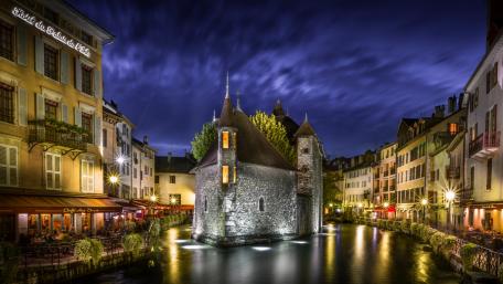 Enchanting Night at Palais de l Isle wallpaper