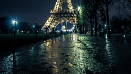 Eiffel Tower wallpaper