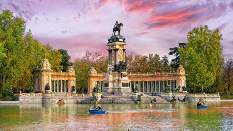 Buen Retiro Park wallpaper