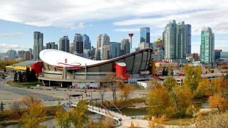 Scotiabank Saddledome & the Calgary Skyline wallpaper